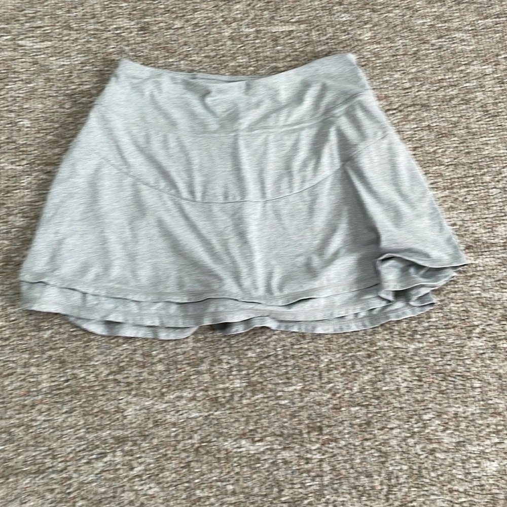 Koran Gray Tennis Skirt. Size Medium.